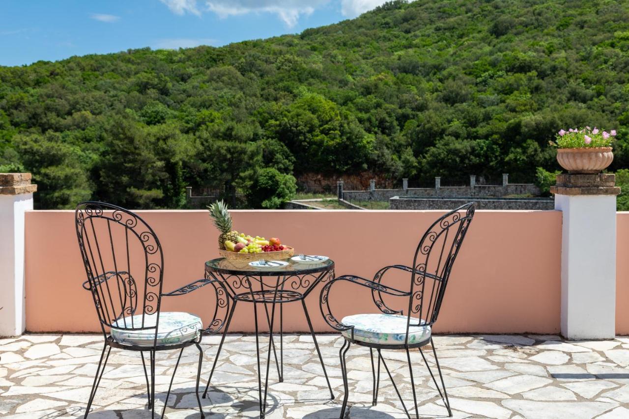 Agallis Corfu Residence Sokrákion Eksteriør billede